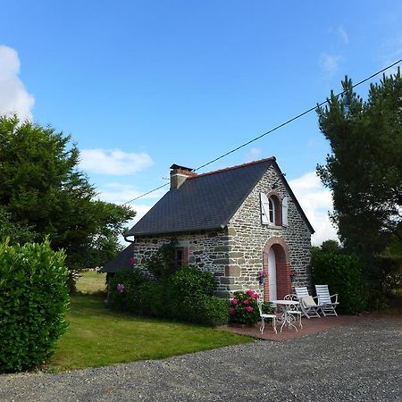 Vila La Boulangerie Genêts Exteriér fotografie